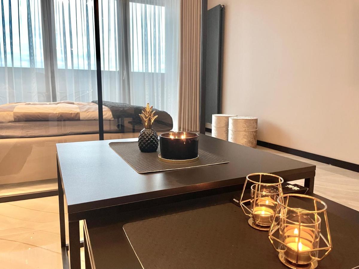 Elegance Hanza Tower