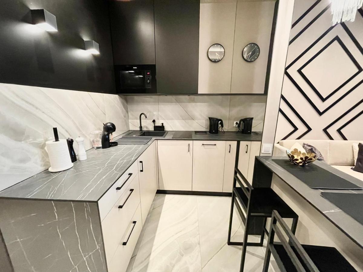 Apartment Elegance Hanza Tower *