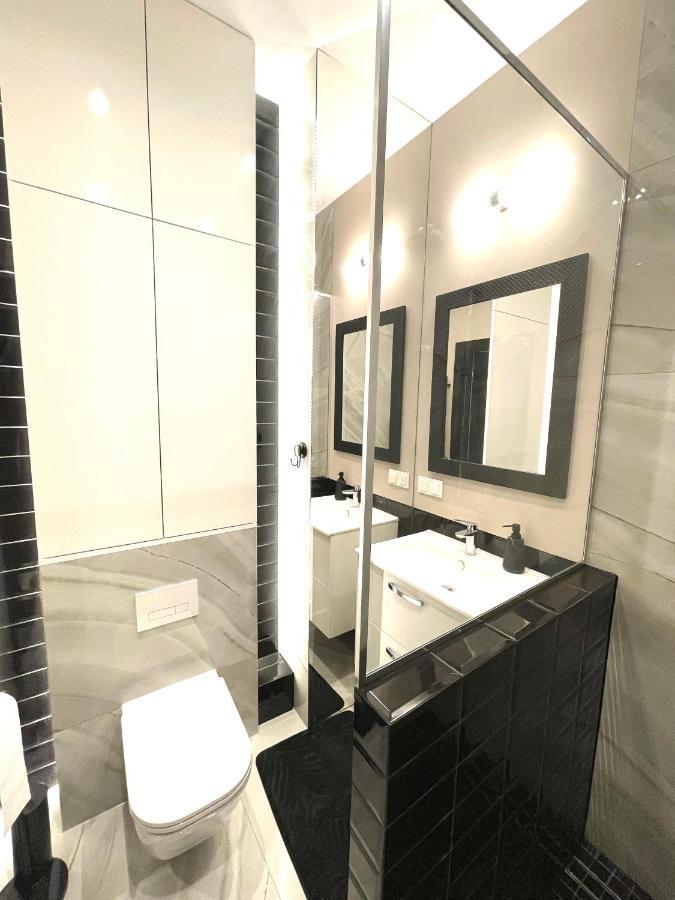 Elegance Hanza Tower Apartamento